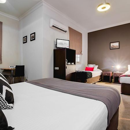 Royal Hotel 金皮 外观 照片